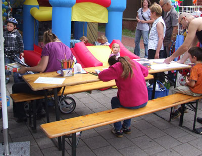 Malstraße bei Holzfarm